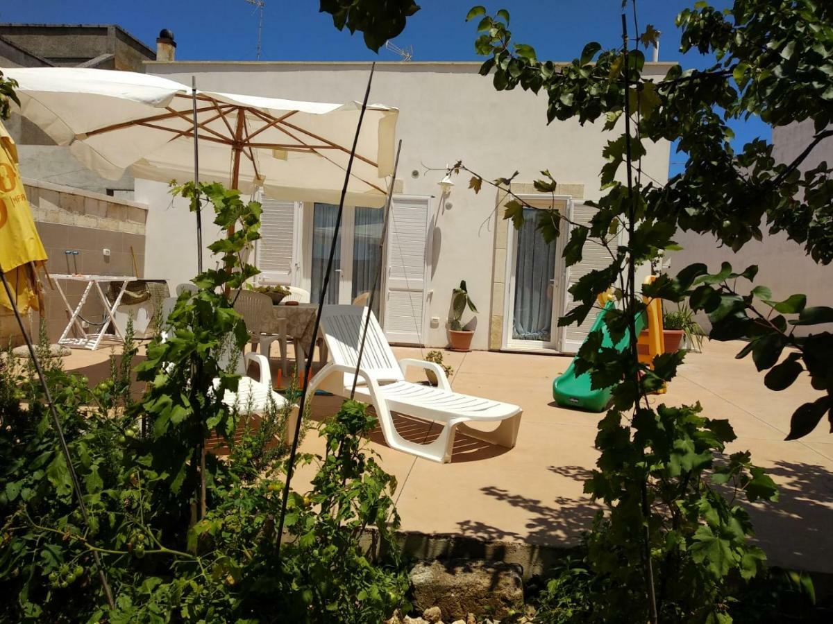 Villa Da Nonna Cosimina à Casamassella Extérieur photo